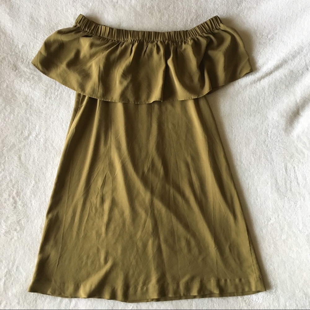 H&M Off The Shoulder Dress
